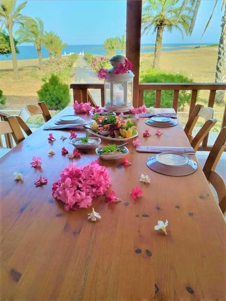 Paradise Karpaz Hotel & Restaurant Rizokarpaso Eksteriør billede